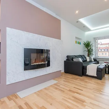 P&o Rynek Starego Miasta 2 Apartmán